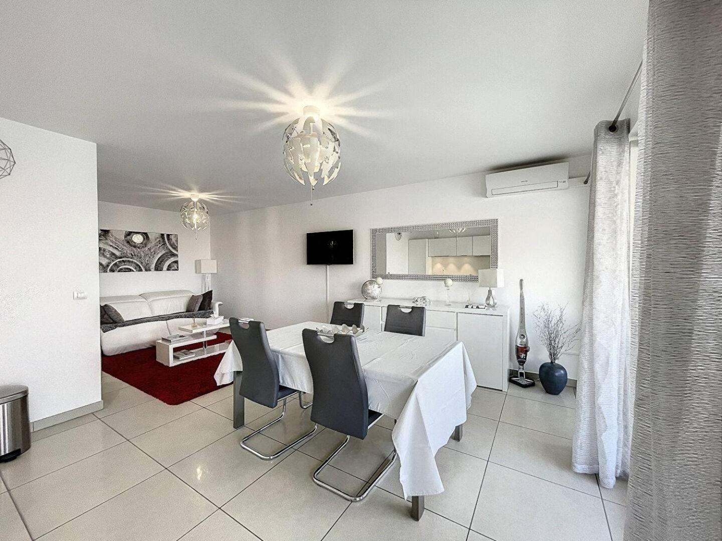 Cam4 - 3 Pieces Avec Terrasse Cannes
